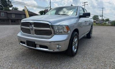 2016 Ram 1500 SLT