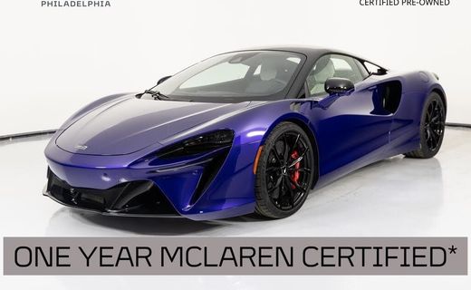 2023 McLaren Artura