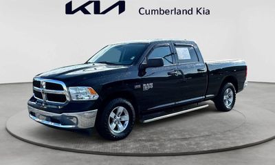 2019 Ram 1500 SLT
