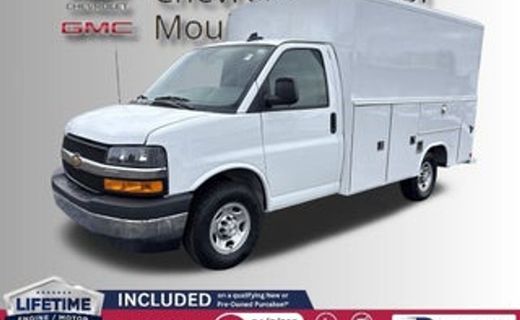 2026 Chevrolet Express EXT