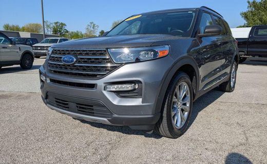 2023 Ford Explorer XLT