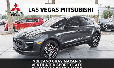 2022 Porsche Macan S