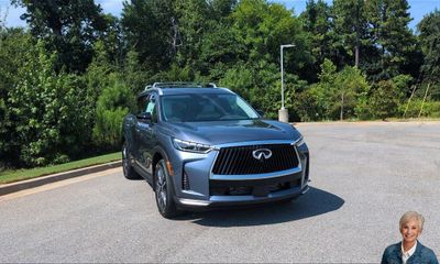 2027 Infiniti QX60 Luxe