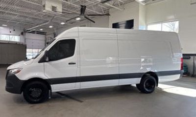 2025 Mercedes-Benz Sprinter 907 VS30
