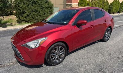 2019 Toyota Yaris L