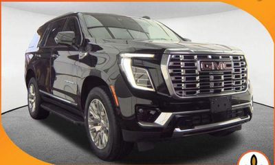 2025 GMC Yukon Denali