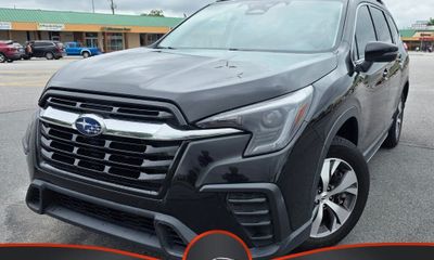 2023 Subaru Ascent Premium 7 Passenger