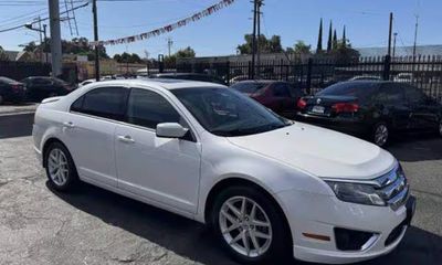 2012 Ford Fusion SEL