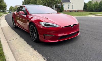 2021 Tesla Model S Plaid