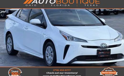 2020 Toyota Prius LE