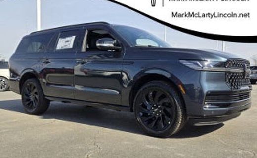2027 Lincoln Navigator Premier