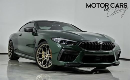 2022 BMW M8