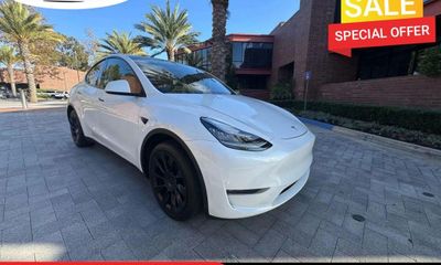 2021 Tesla Model Y Long Range