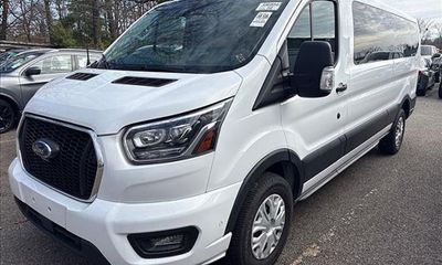 2023 Ford Transit 350 XLT LOW