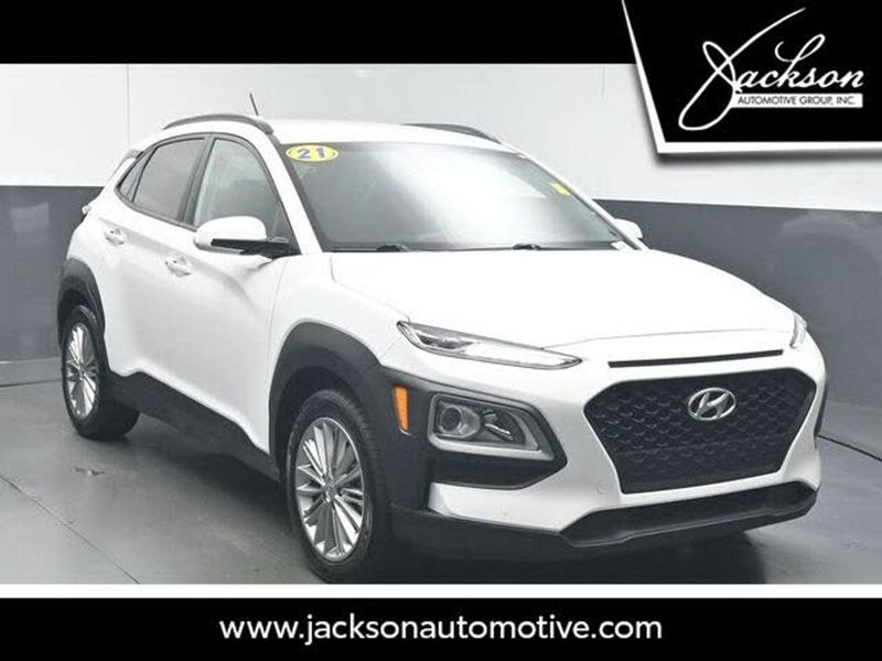 2021 Hyundai Kona — a typically priced live listing