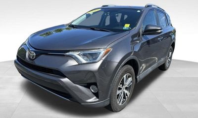 2017 Toyota RAV4 XLE