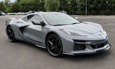 2025 Chevrolet Corvette E RAY Premium