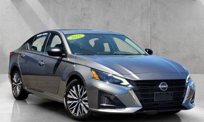 2025 Nissan Altima SV