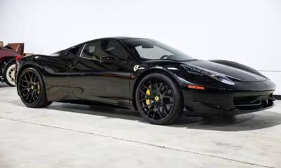 2012 Ferrari 458 Italia Coupe