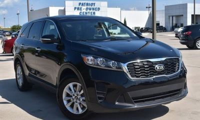 2020 Kia Sorento L LX S