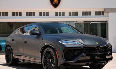 2025 Lamborghini Urus SE