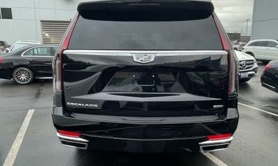 2021 Cadillac Escalade Premium Luxury