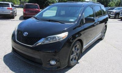 2016 Toyota Sienna SE