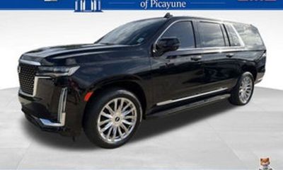 2023 Cadillac Escalade ESV Sport Platinum