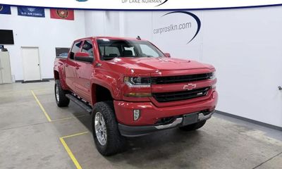 2018 Chevrolet Silverado LT