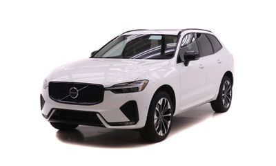 2026 Volvo XC60 Plus Dark