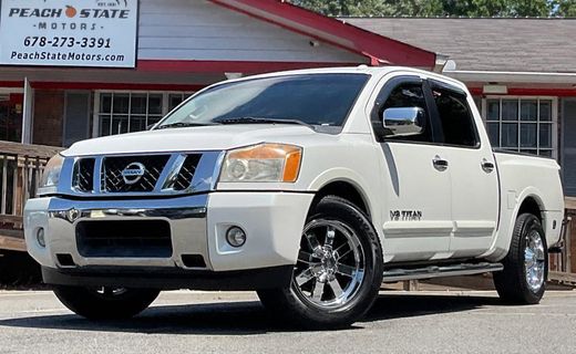 2015 Nissan Titan SV