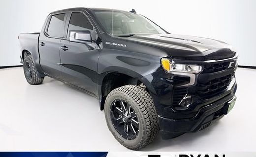 2022 Chevrolet Silverado RST