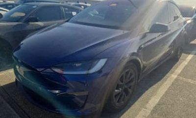 2023 Tesla Model X Base