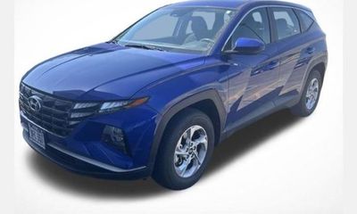 2023 Hyundai Tucson SE