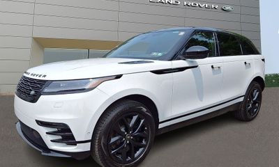 2026 Land Rover Range Velar P250 Dynamic SE