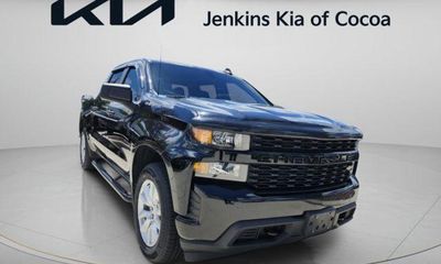2022 Chevrolet Silverado LTD Custom