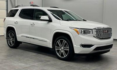 2018 GMC Acadia Denali