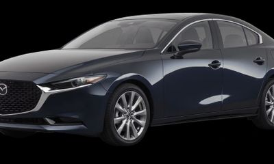 2023 Mazda MAZDA3 Premium Package