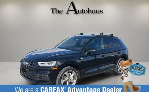 2020 Audi Q5 20T Titanium Premium