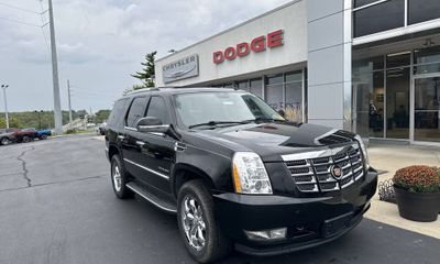 2011 Cadillac Escalade Luxury