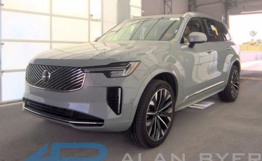 2026 Volvo XC90 Plus Bright