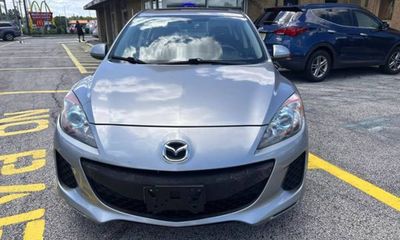 2012 Mazda MAZDA3 Touring GS