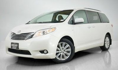 2017 Toyota Sienna LTD Premium XLE