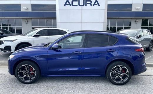 2021 Alfa Romeo Stelvio TI