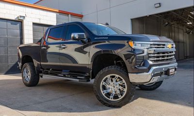 2023 Chevrolet Silverado LTZ