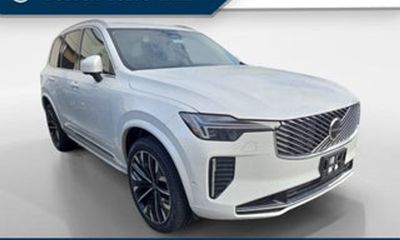 2026 Volvo XC90 Ultra Dark