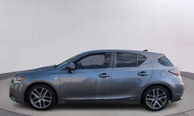 2015 Lexus CT 200H