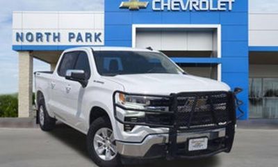 2023 Chevrolet Silverado LT