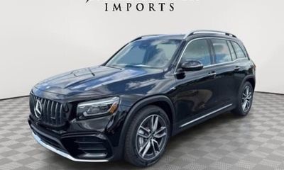 2025 Mercedes-Benz GLB-Class AMG GLB35