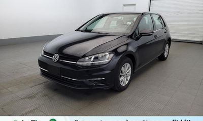 2019 Volkswagen Golf S SE